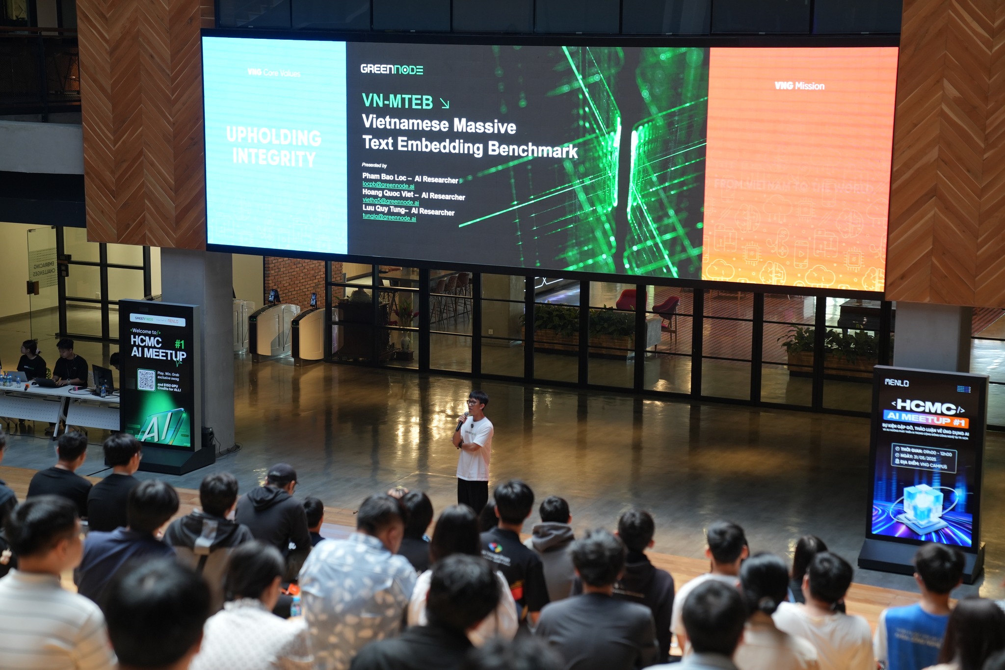 Me have a talk on the event